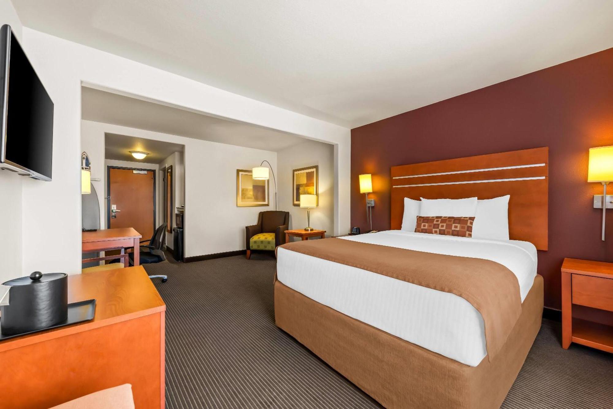 Wingate By Wyndham Calgary South Otel Dış mekan fotoğraf
